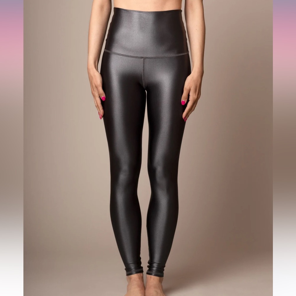 EMILY HSU Black faux leather leggings!